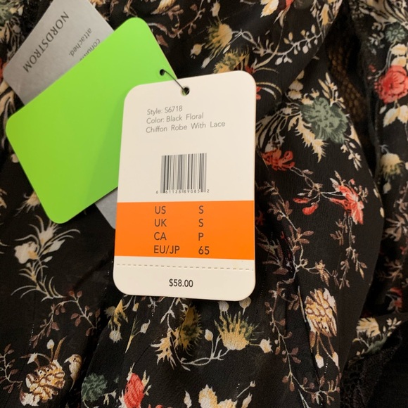 NWT Sam Edelman Floral Lace Robe - Picture 7 of 8